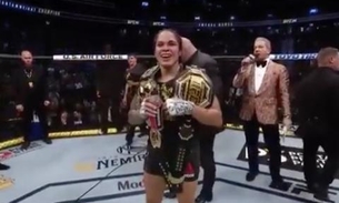 Imbatível por mais de 4 anos, Amanda Nunes mantém o título em luta  no UFC