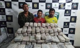 Trio é preso com mais de 130 kg de drogas em barco no Amazonas