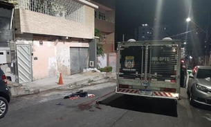 Homem é morto ao receber ligação e sair de bar em área nobre de Manaus