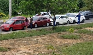 Acidente entre sete veículos complica trânsito em avenida de Manaus