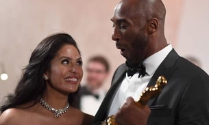 Viúva de Kobe Bryant processa empresa dona do helicóptero do acidente