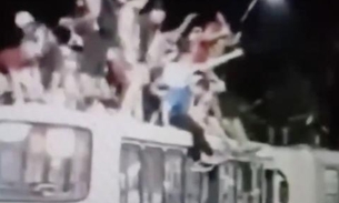Polícia pede ajuda para identificar foliões que subiram em ônibus em Manaus