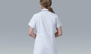 Site dedicado a fetiche médico doa trajes para hospital britânico 
