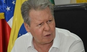 Prefeito de Manaus diz que presidente é corresponsável por mortes de Covid-19