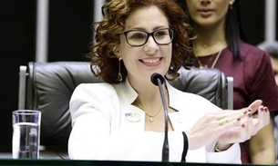 Em entrevista, deputada Carla Zambelli antecipou operação da PF contra governador do Rio