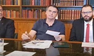 ‘Acho que a PF mata vírus’, dispara Bolsonaro ‘cutucando’ Witzel durante live 