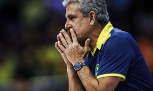 José Roberto Guimarães, técnico da Seleção Brasileira feminina de vôlei. Divulgação/ FIVB