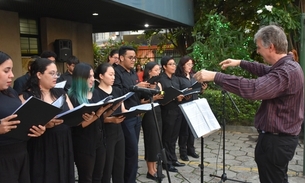 Madrigal Amazonas da UEA celebra Mário Quintana e Beatles em espetáculos especiais