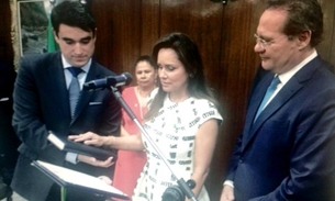 Sandra Braga é empossada senadora na vaga de Eduardo