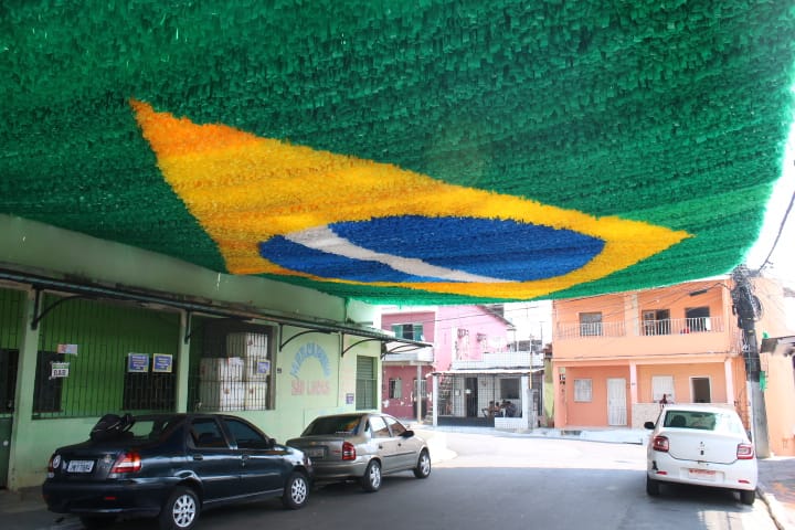 Decoração das 'Ruas da Copa' de Manaus ganha repercussão