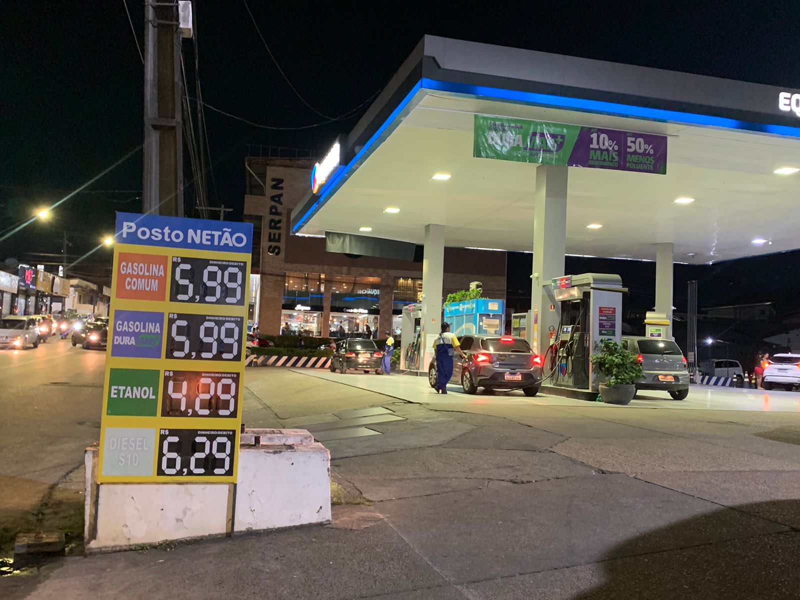 Posto no bairro Cidade Nova com gasolin a R$5,99 / Foto: Caio Guarlotte / Portal do Holanda 