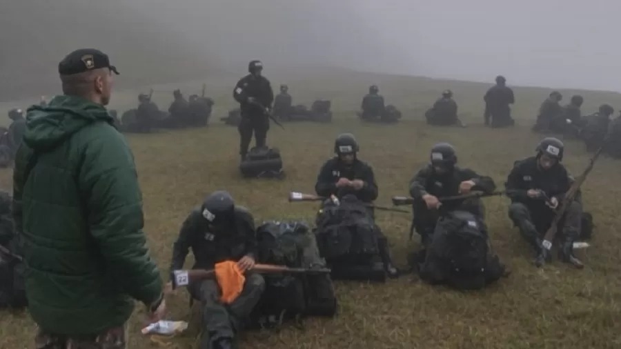 Registro do treinamento do Curso de Operações Especiais. Foto: Reprodução Instagram @bope.oficial