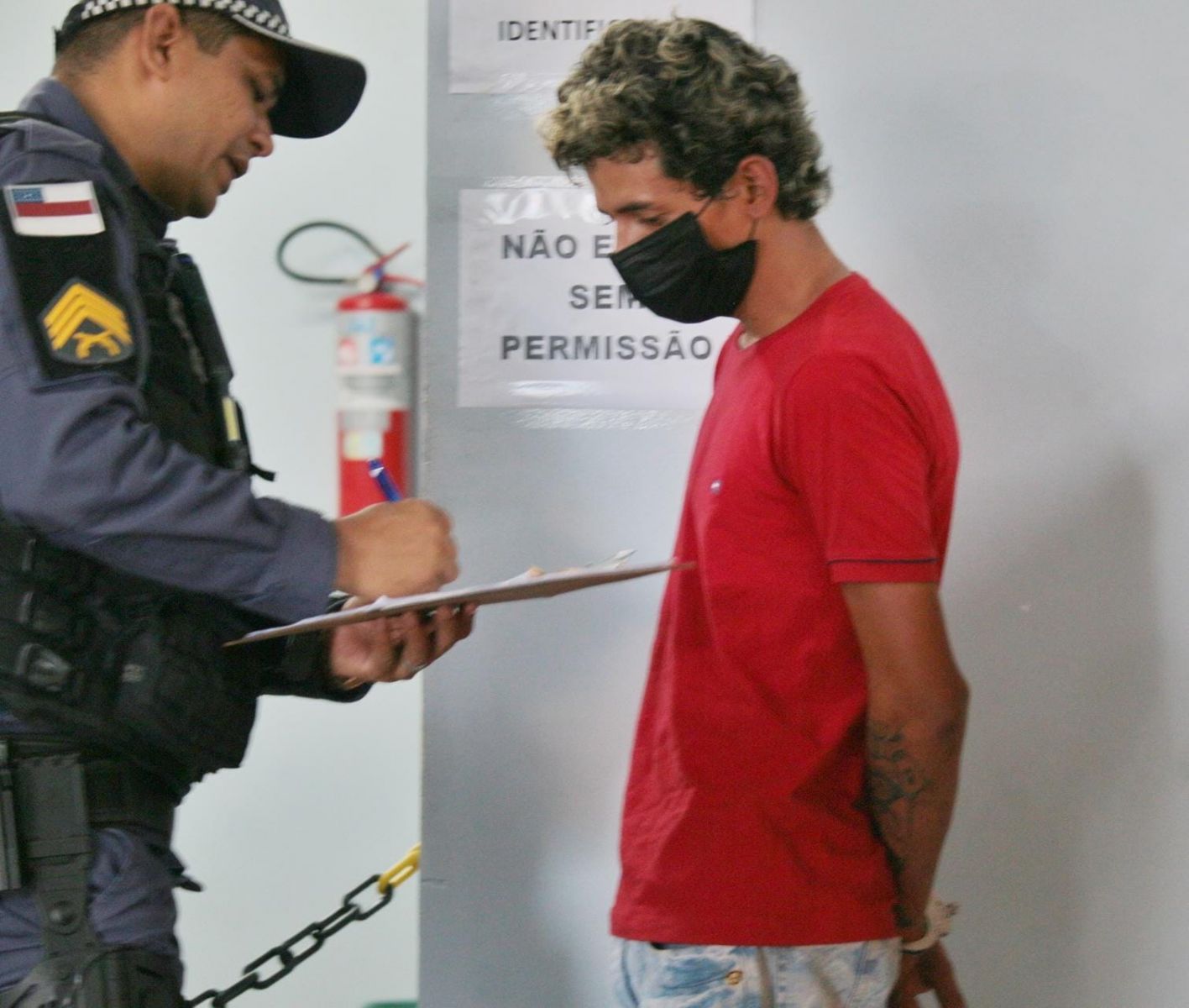 Homem foi detido ao tentar furtar loja Americanas - Foto: Jander Robson/Portal do Holanda