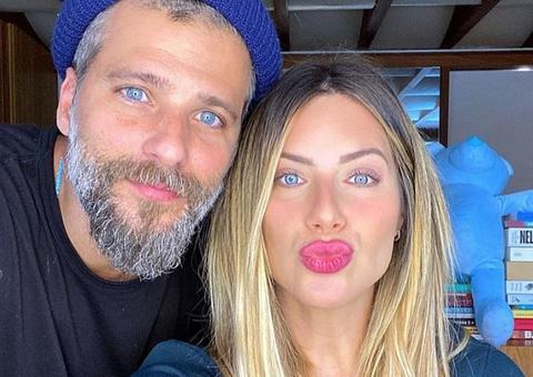 Bruno Gagliasso e Giovanna Ewbank posam com filhos: Natal