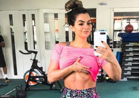 Kelly Key Exibe Barriga Sarada Cinco Meses Ap S Parto