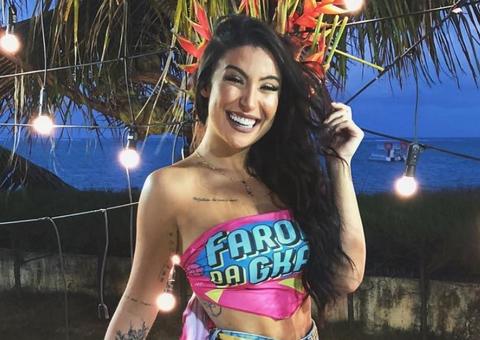 Blogueira Bianca Andrade se pronuncia sobre sexo a três em festa viver é top