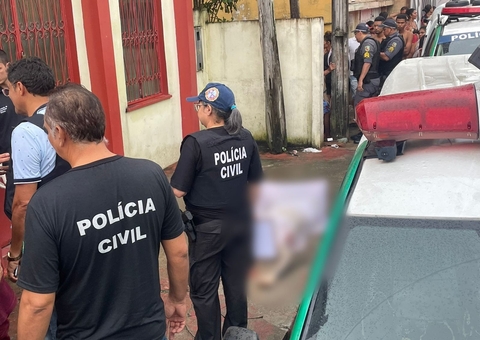 Homem Morto Com Tiros Na Cabe A Ap S Ser Abordado Por Criminosos Em